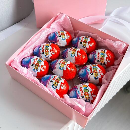 Набор киндер сюрприз