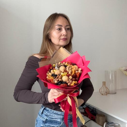 Ореховый букет «Рубин» на День рождения маме, учителю, сестре
