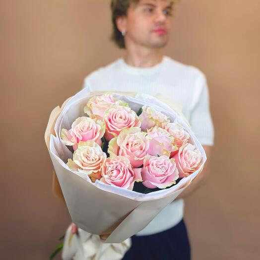 Розовые розы Пинк Мондиаль Pink Mondial 11 шт