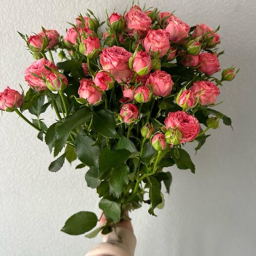 Букет из 3кустовых роз