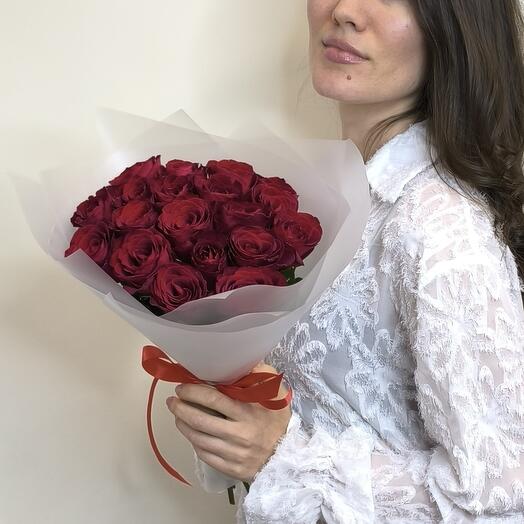 Букет из 19 красных роз🌹