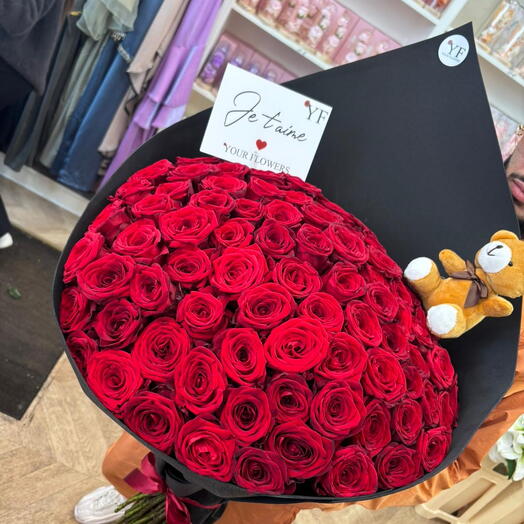 100 red roses