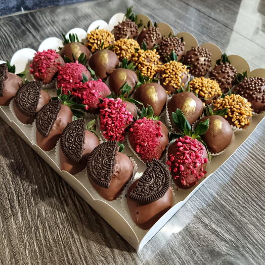 Клубника в шоколаде 30 шт