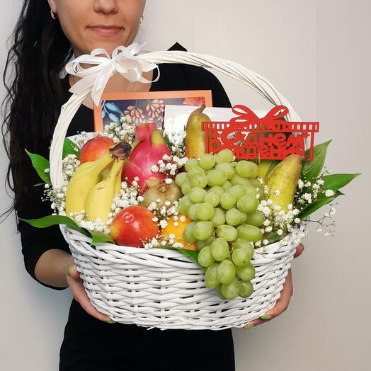 Подарочная корзина для мамы