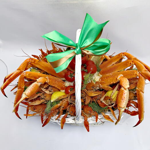 Корзина с морепродуктами