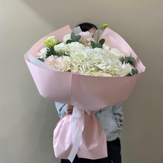 Нежная гортензия