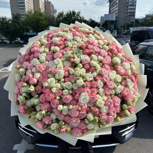 Кустовые розы микс 151 шт