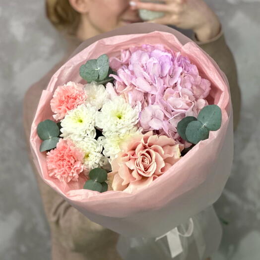 Маршмеллоу🌸 Букет из гортензии, французской розы, хризантемы и диантусов💗 бдд