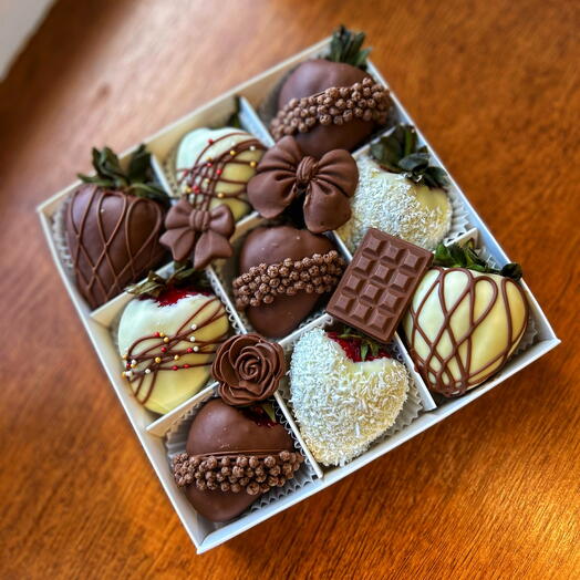 Клубника в шоколаде 9 шт