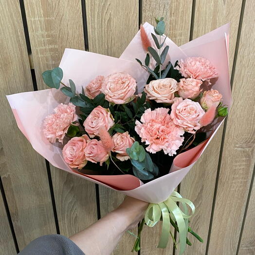 «Розовые пузырьки» с кружевной розой бомбастик и диантусом🎀🌸