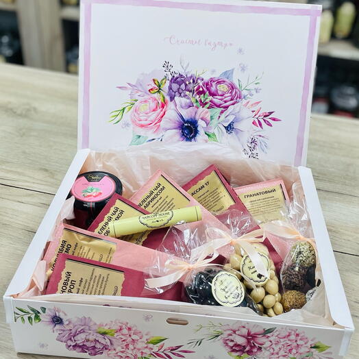 Подарок 8 марта. 14 февраля. Подарочный набор чая и кофе. Чайный подарок.Подарок директору. Подарок женщине. День рождения