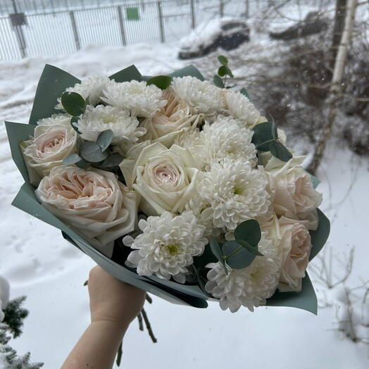Букет первый снег