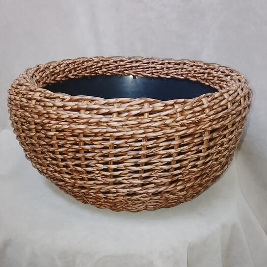 Кашпо из ротанга искусственного