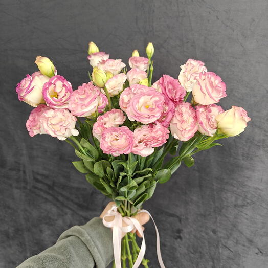 Букет Эустома под ленточку 9шт