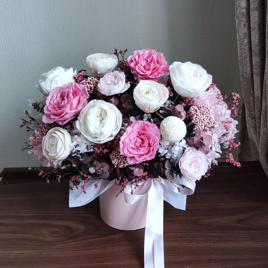 Стабилизированные ранункулюсы "Monaco"