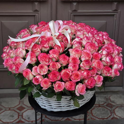 101 Pink Roses in basket
