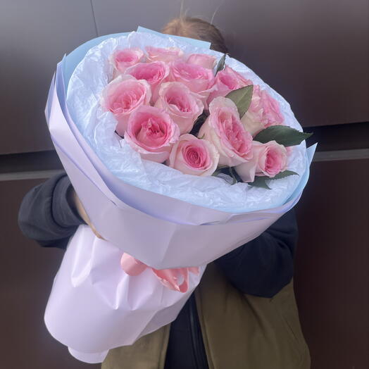 Букет с розовой розой 17 шт