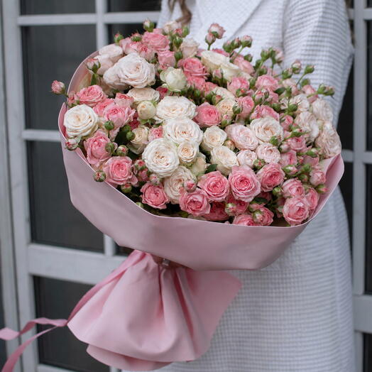 White   Pink Roses Mix