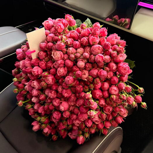Grand Rose Bouquet