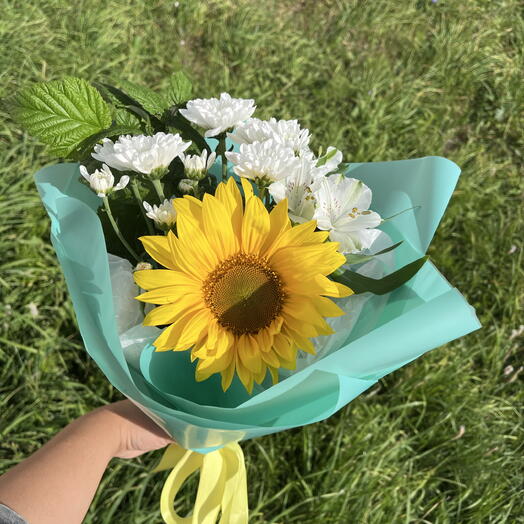 Подсолнух с хризантемой и альстромерией 🍁🎒💐« школьная пора »