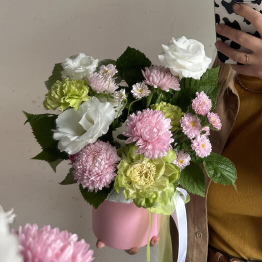 Композиция в розово-зелено-белом цвете 🌿💗