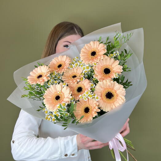 Монобукет с герберой мини и кустовой ромашкой 🌼💛🌼