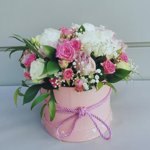 Пионы(розовые Сара Берна р)в шляпной для любимой жене  💝