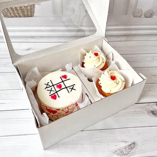Set of bento cake and 2 cupcakes "Love wins"
