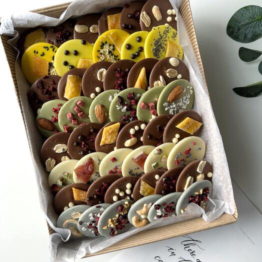 Caja de Kraft de 48 piezas de chocolate hecho a mano