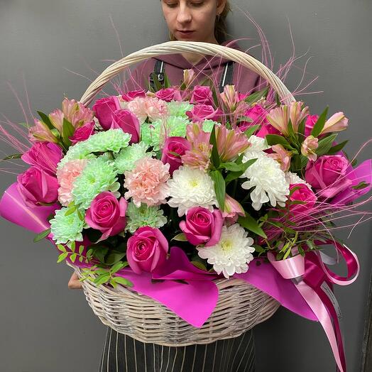 Корзина с цветами «Pink love»