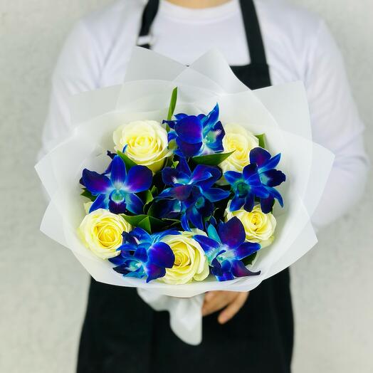 Bouquet of blue orchids and white roses