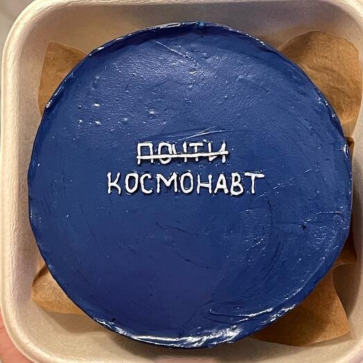 Бенто-торт «почти космонавт»