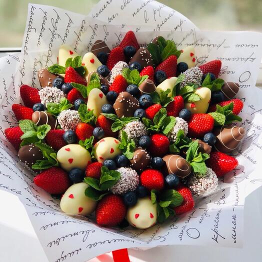 Букет из клубники