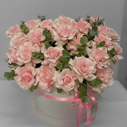 Коробка с розами