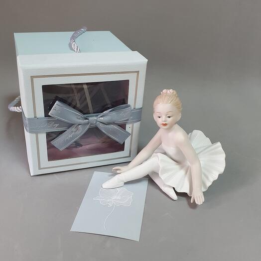 Статуэтка " Маленькая балерина" в подарочной коробке