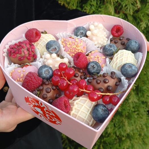Сердечко️🍓клубничное с ягодами 💗Sweet heart 💖🍓