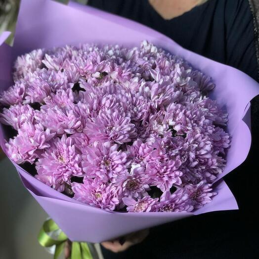 Букет из 11 кустовых сиреневых хризантем