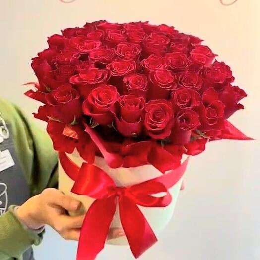 -20%Акция🌹Композиция в шляпной коробке 51 роза/Розы Кения/роза кенийская/Цветы в Уфе/Цветы Уфа/Доставка цветов Уфа