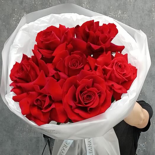 Ramo de rosas rojas francesas