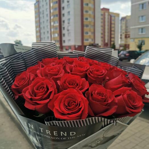 Букет из 21 эквадорской розы