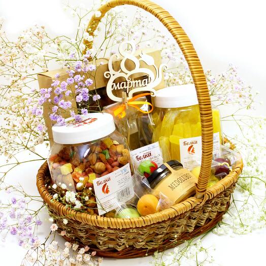 Cesta de primavera de nueces y frutas secas, Proteína, 2,5 kg
