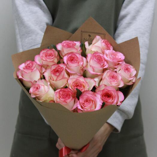 15 rosas rojas