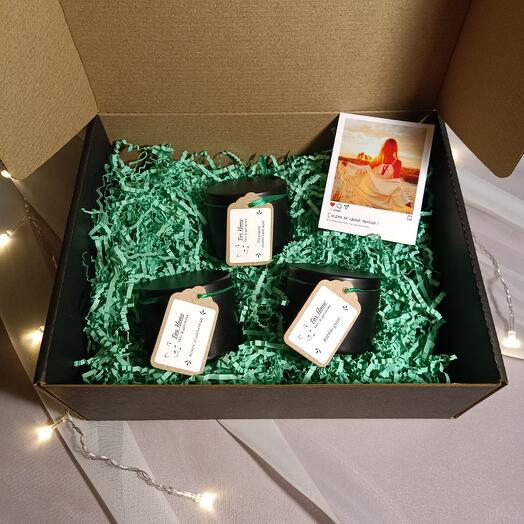 Подарочный набор "Сладкие мгновения": ароматические свечи ручной работы