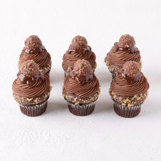 Ferrero Rocher Cupcakes (6 Pieces)