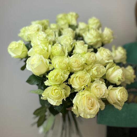 Букет из 35 роз мондиаль 🌿