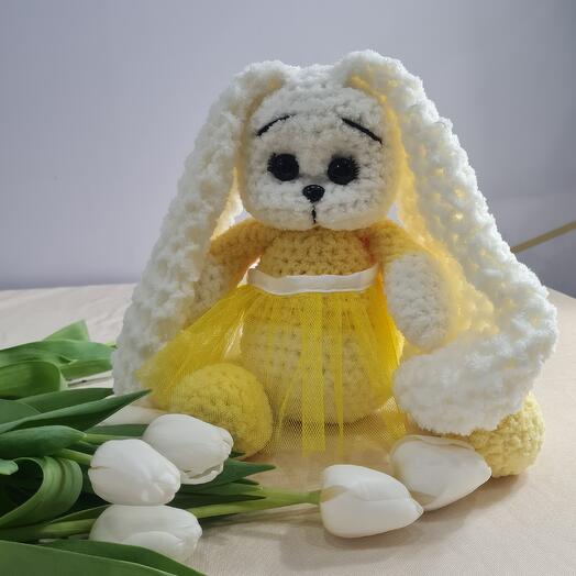 Зайка Лапка желтая