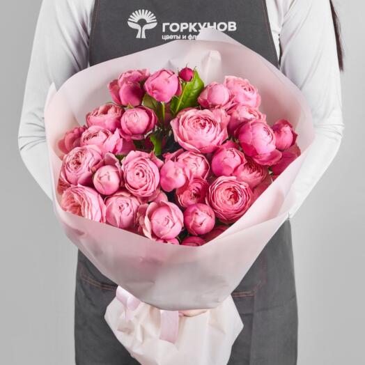 Букет из 9 кустовых нежно-розовых роз Silva Pink "Розовый карнавал" оформление в упаковку