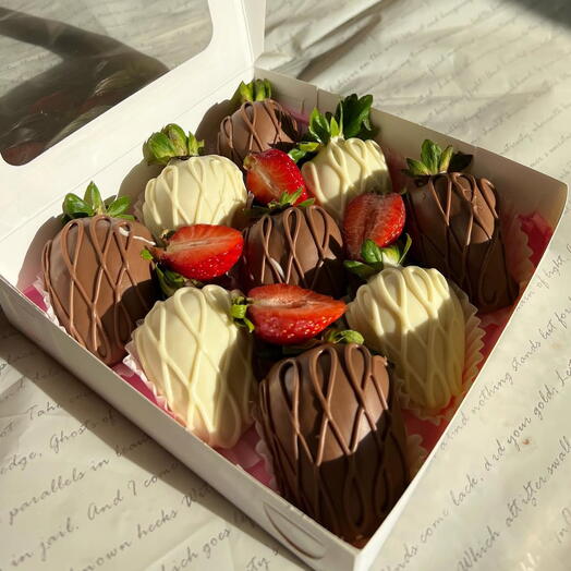 Клубника в шоколаде 9шт