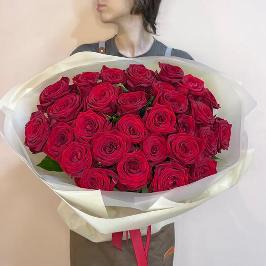 Шикарный букет из красных роз 🌹