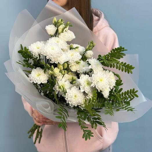 Раскидистый микс с эустомой, фисташкой и хризантемой